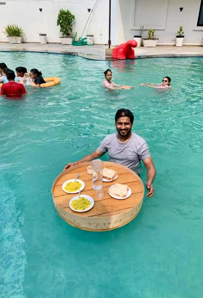 Om Sanctuary Resort By Pinks Hospitality Rupāwati 외부 사진